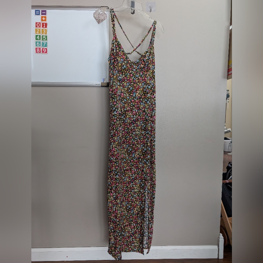 Xs NWT Clothing Bundle - Picture 5 of 6